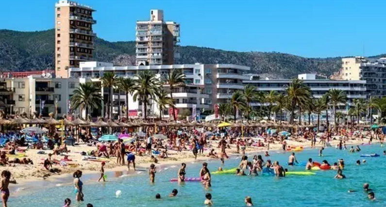 西班牙旅游业收入再创新高