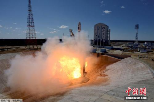 资料图：2016年4月28日消息，俄罗斯新的东方航天发射场史上首枚“联盟-2.1a”运载火箭搭载3颗该国卫星于莫斯科时间4月28日5点01分(北京时间10点01分)从当地发射台成功发射。