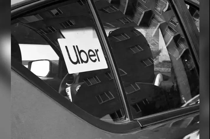 资料图：网约车。（美国《世界日报》张筠