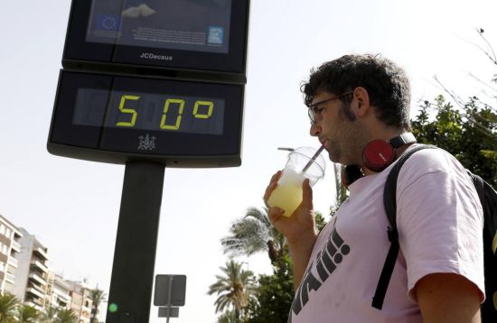 Córdoba当地街头温度达到50ºC