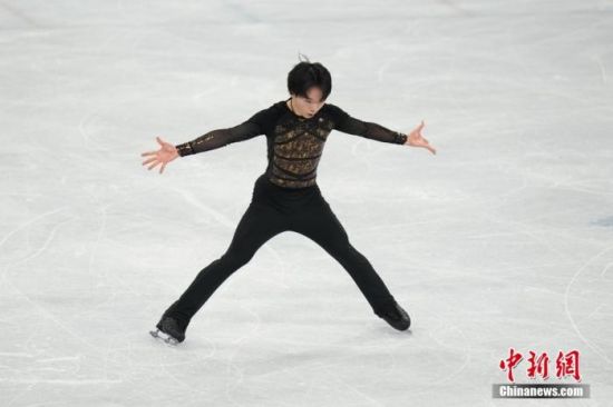 图为键山优真在比赛中。中新社记者 崔楠 摄