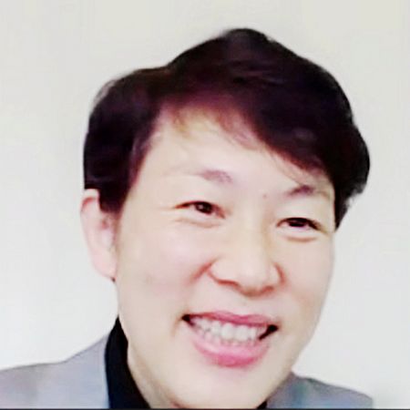 中国驻西使馆领事部韩亚慧参赞