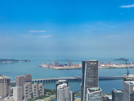 前海打造全国首个国际仲裁大厦，支持港澳律所低租金入驻。前海管理局供图