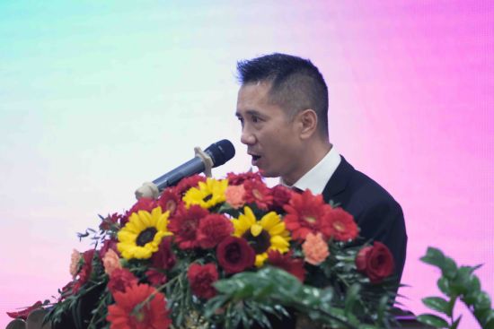 常务副会长程志和先生