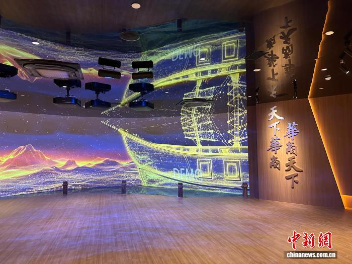 世界华商博览馆近日在广州建成开馆。广州华商学院