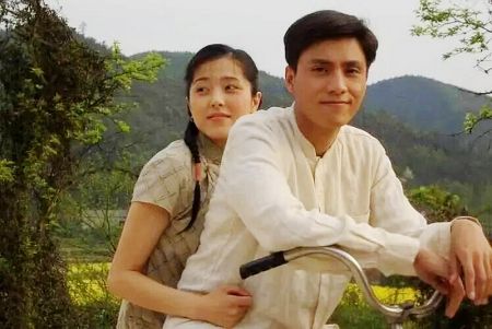 电影《理发师》剧照 图源：浙东前童古镇