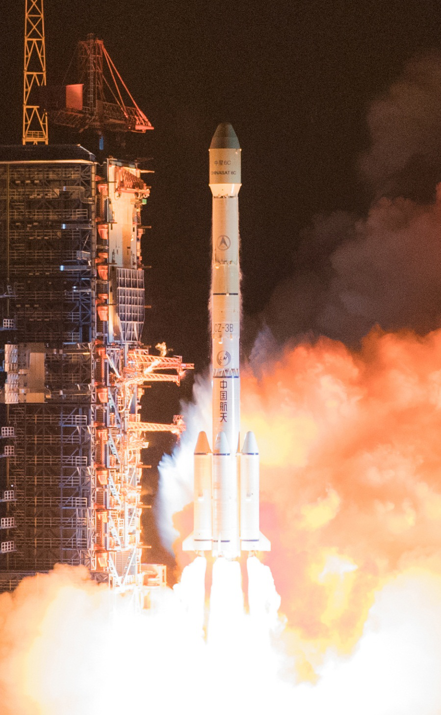 3月10日凌晨，中国在西昌卫星发射中心用长征三号乙运载火箭，成功将“中星6C”卫星发射升空。郭文彬