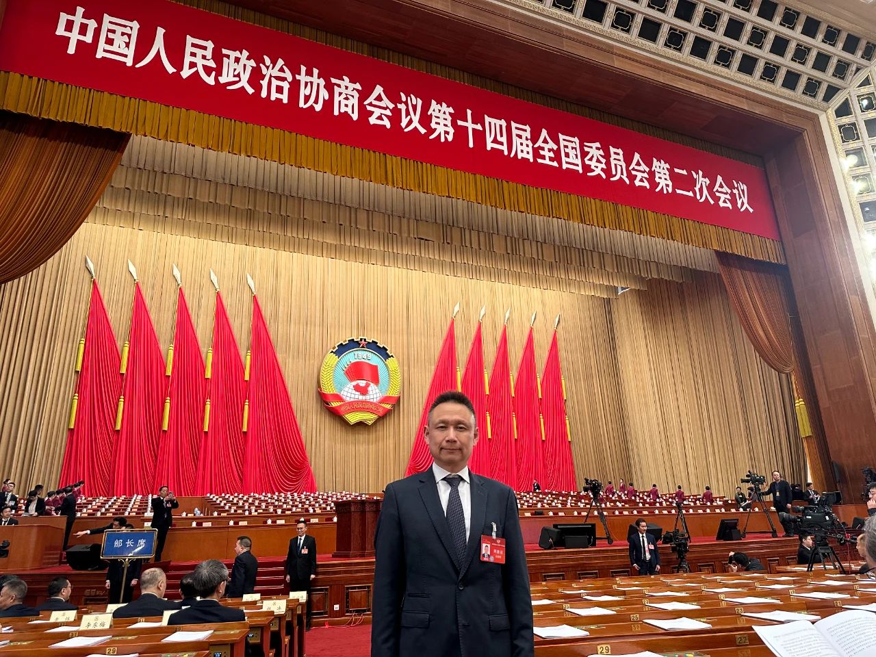 中国两会海外列席代表朱晓海